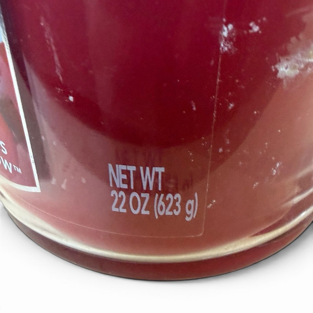 Yankee Candle "CHERRIES ON SNOW" Large Jar 22 Oz Candle - Picture 2 of 6
